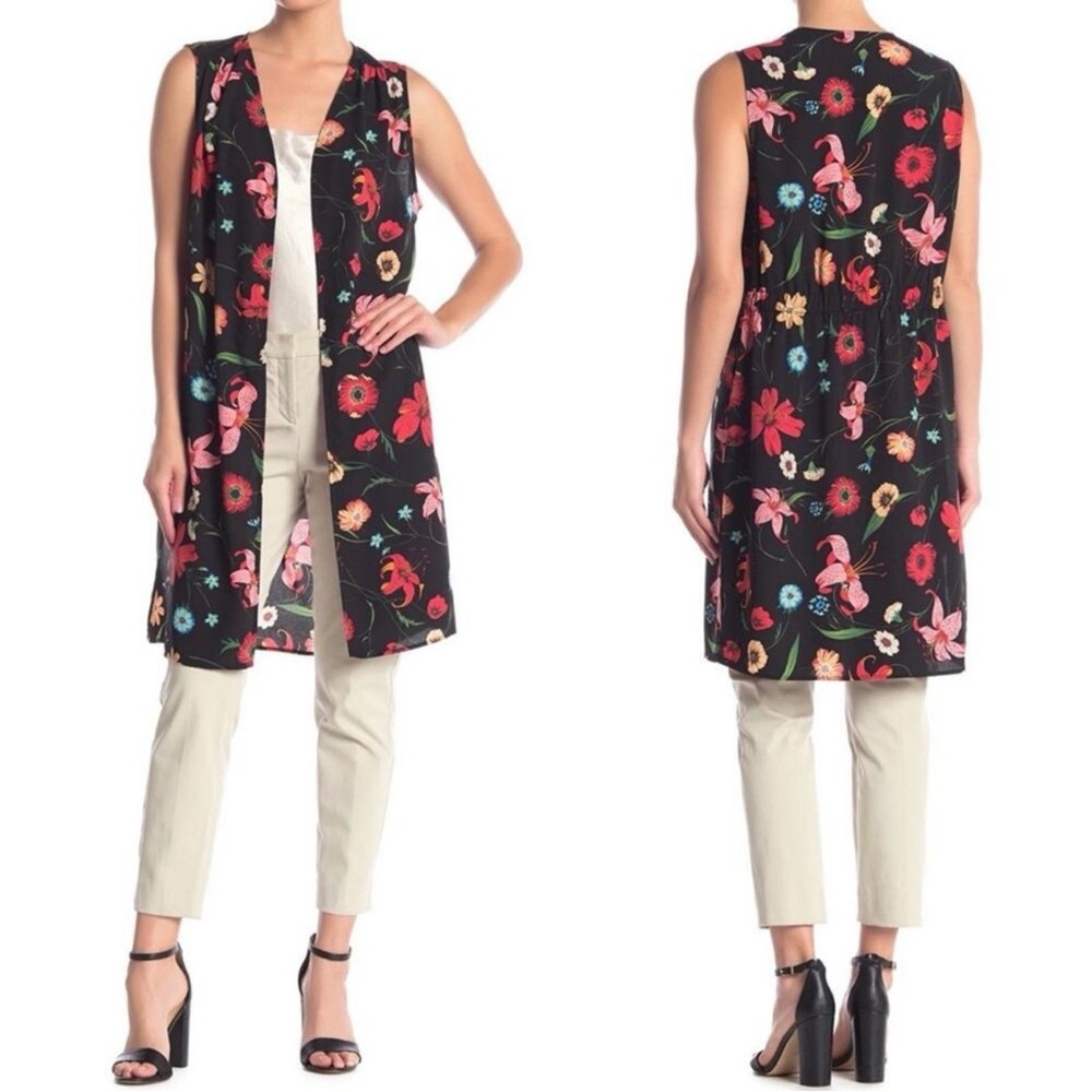 Pleione Black Floral Sleeveless Duster Vest